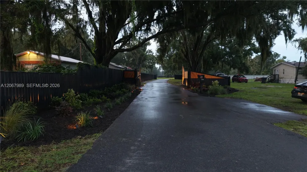 6150 BUSY BEE LN Lakeland, FL 33811