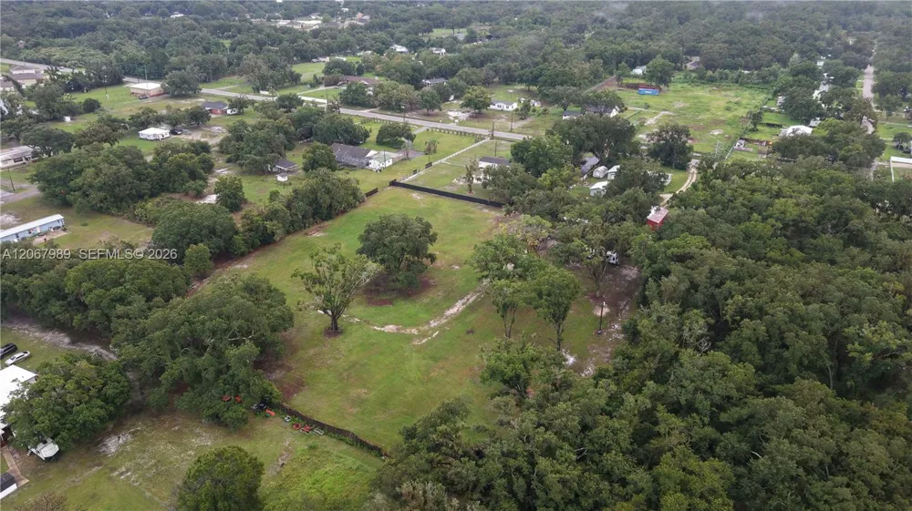 6150 BUSY BEE LN Lakeland, FL 33811