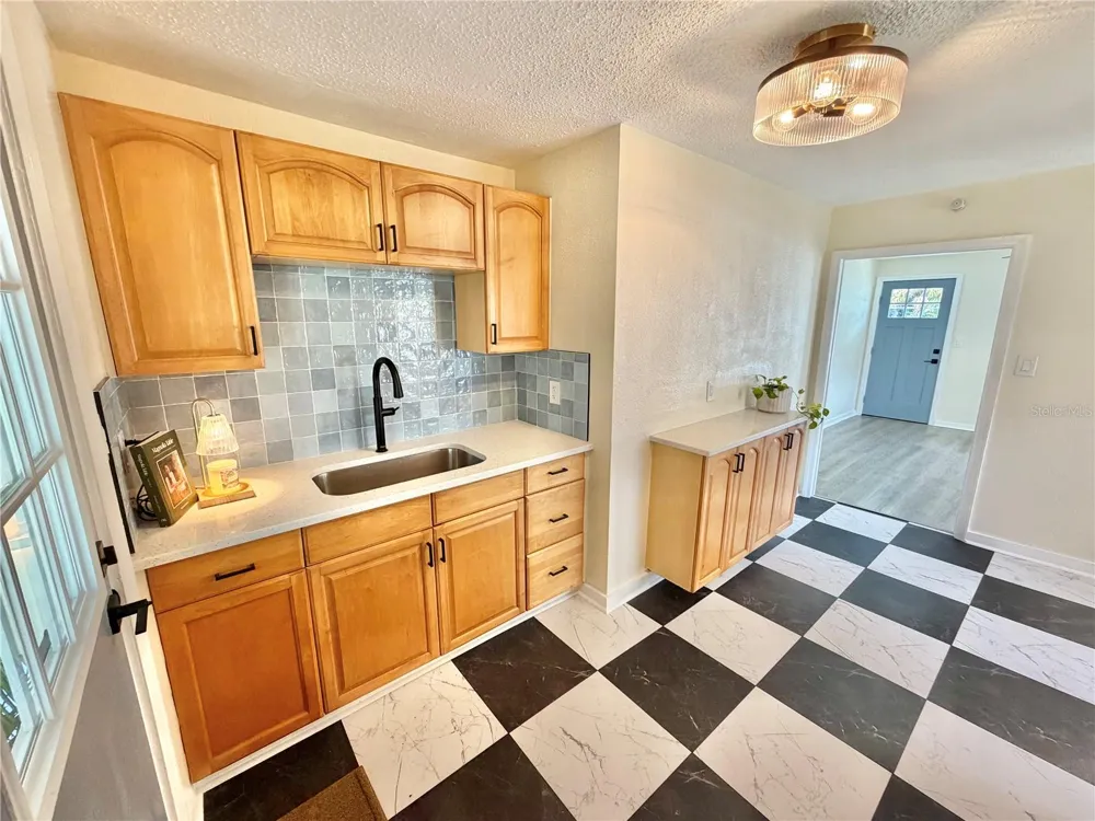 3530 51ST AVENUE St Petersburg, FL 33714