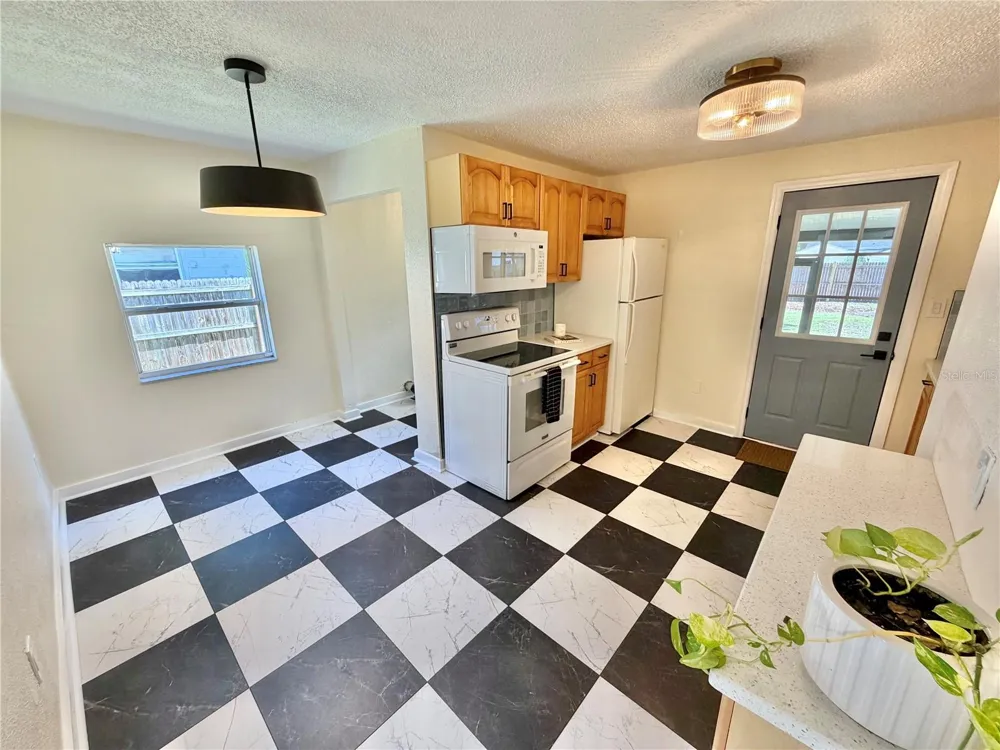 3530 51ST AVENUE St Petersburg, FL 33714