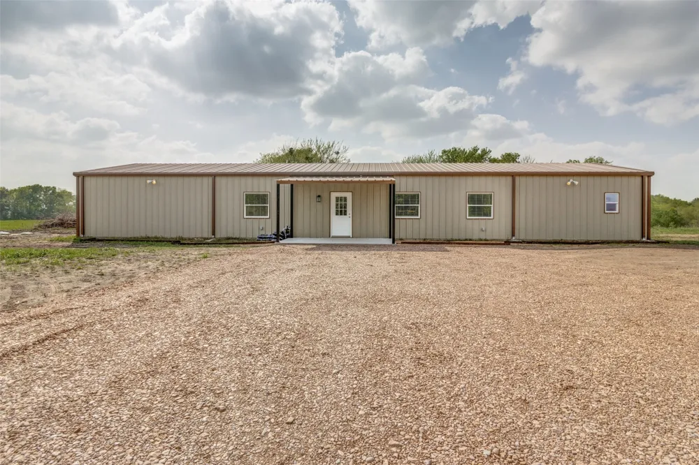 100 County Road 4140 Bonham, TX 75418