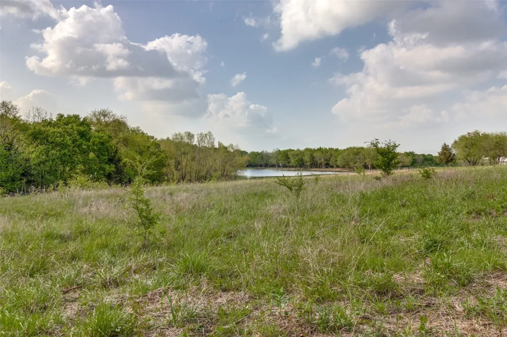 100 County Road 4140 Bonham, TX 75418