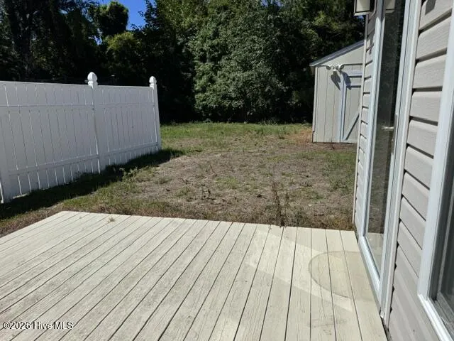 4975 Hampton Drive SE Southport, NC 28461