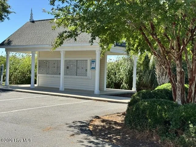 4975 Hampton Drive SE Southport, NC 28461