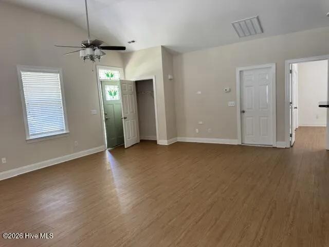 4975 Hampton Drive SE Southport, NC 28461