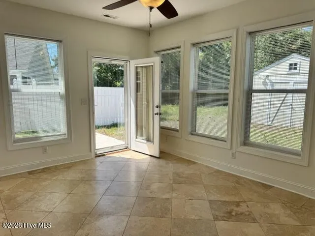 4975 Hampton Drive SE Southport, NC 28461