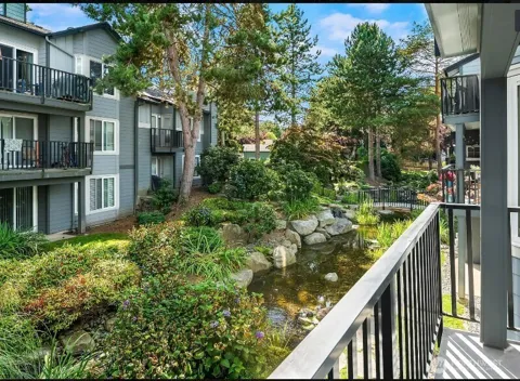 11113 NE 125th Street #E218