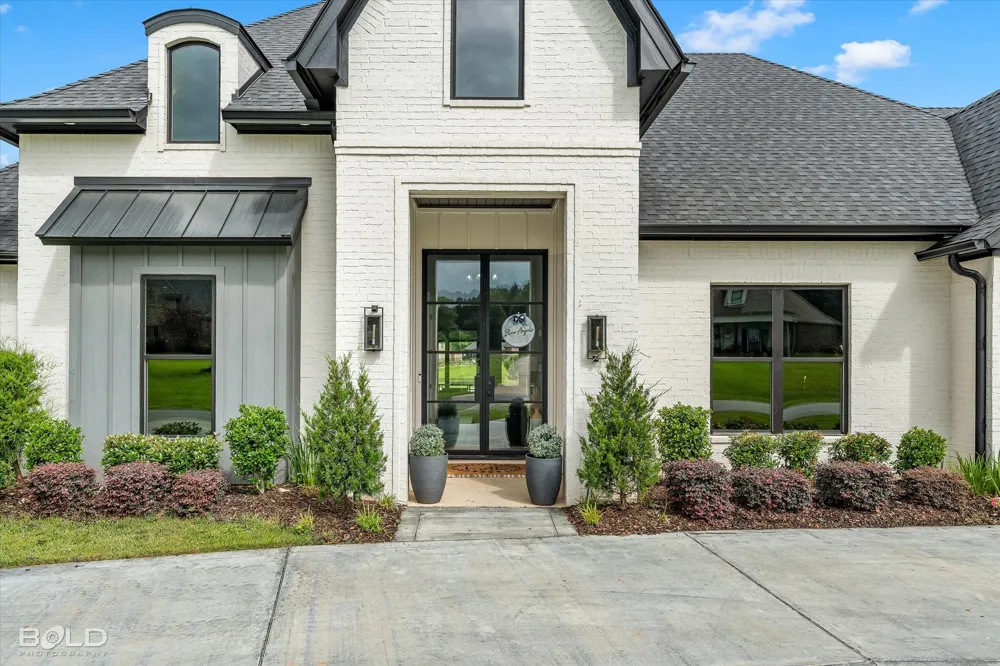1233 Big Pine Key Lane Benton, LA 71006