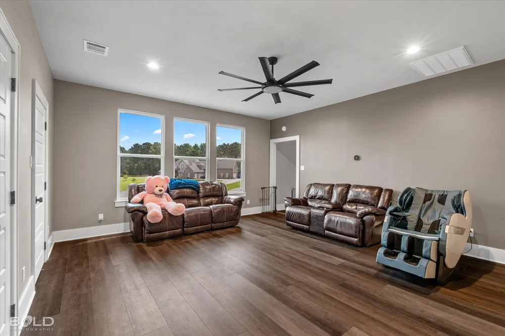 1233 Big Pine Key Lane Benton, LA 71006
