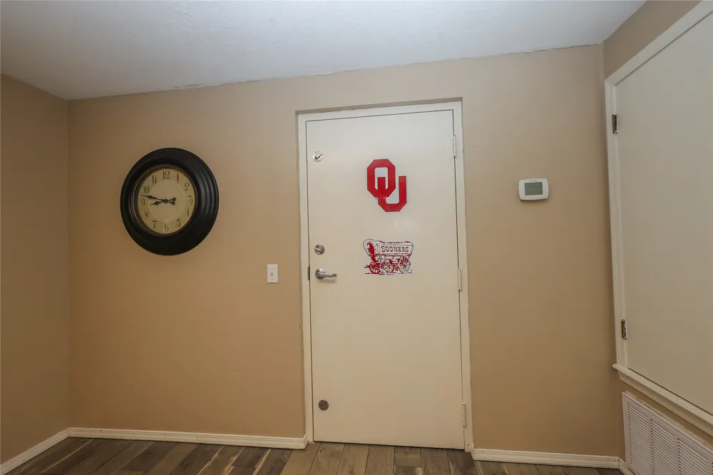 1024 Oak Drive Sulphur, OK 73086