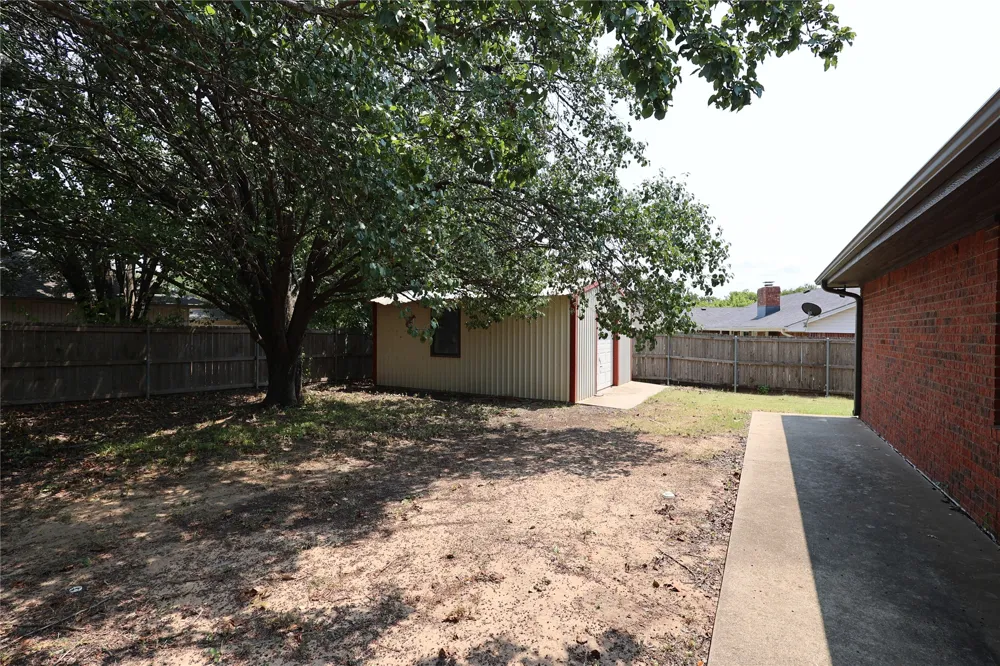 1024 Oak Drive Sulphur, OK 73086