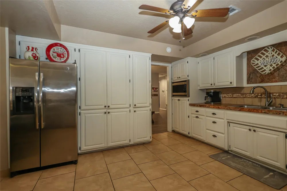 1024 Oak Drive Sulphur, OK 73086