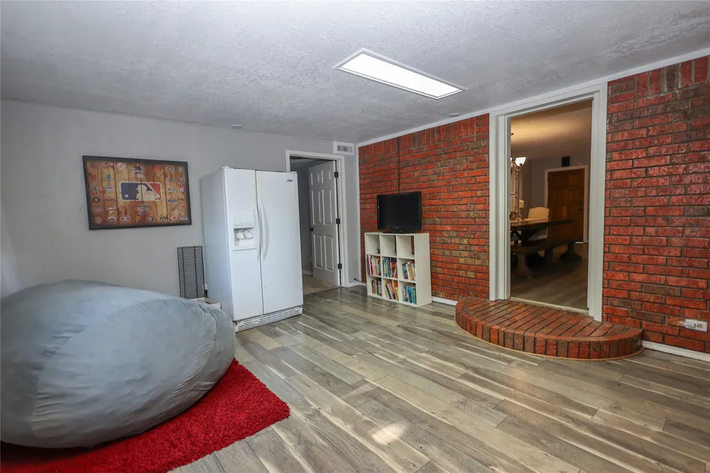 1024 Oak Drive Sulphur, OK 73086