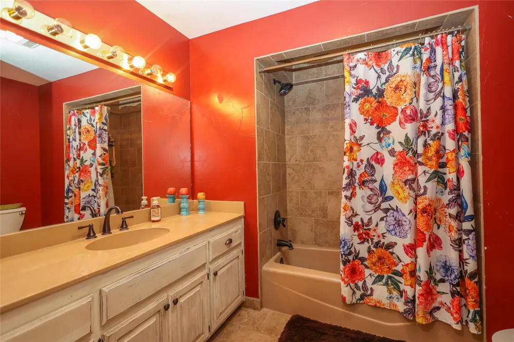 1024 Oak Drive Sulphur, OK 73086
