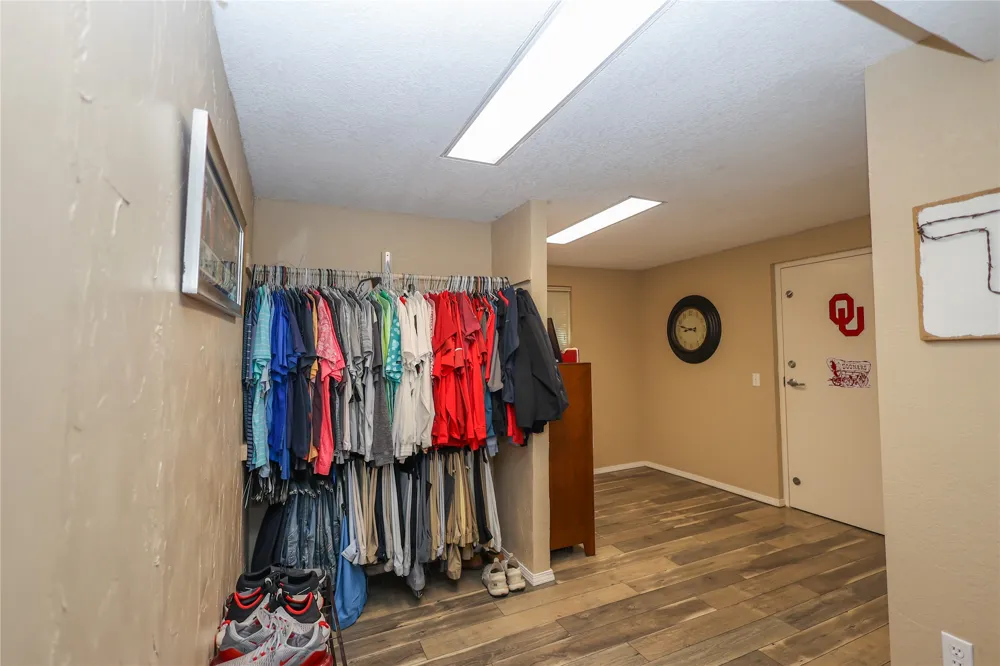 1024 Oak Drive Sulphur, OK 73086