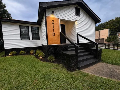 2110 Newnan Street #A
