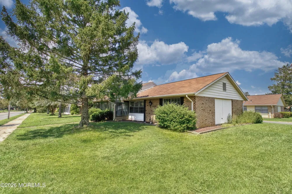 32 Yorkshire Court #D Manchester, NJ 08759
