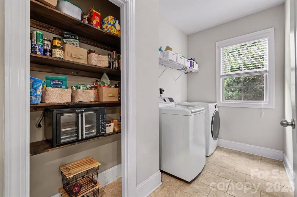 4004 Widgeon Way Waxhaw, NC 28173