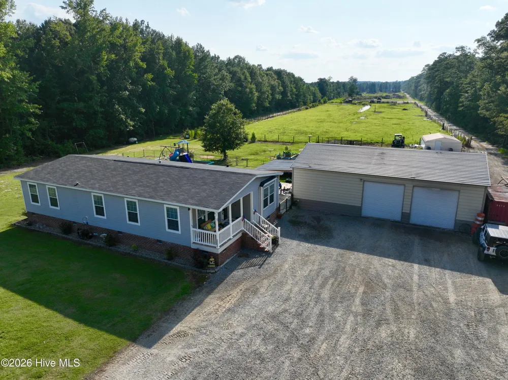 2310 Devils Racetrack Road Four Oaks, NC 27524