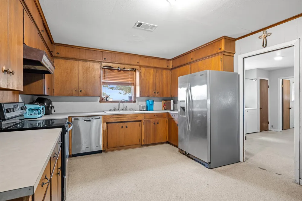 2623 Salem Road Brenham, TX 77833