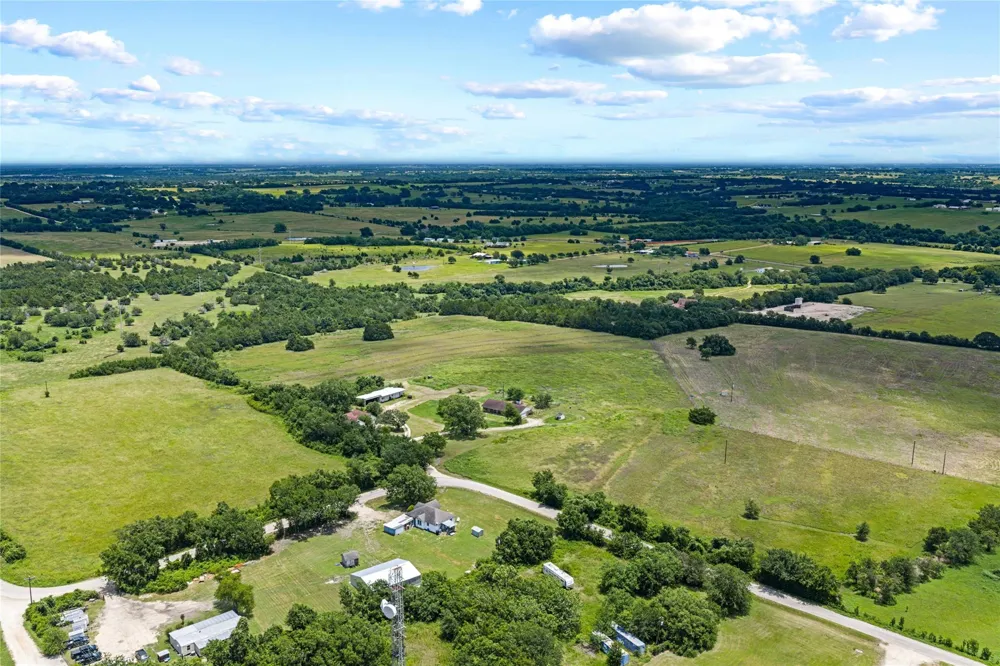 2623 Salem Road Brenham, TX 77833