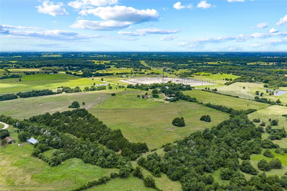 2623 Salem Road Brenham, TX 77833