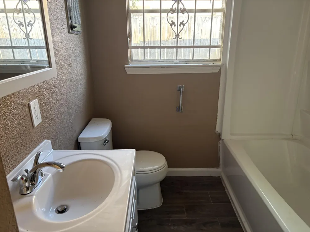 7635 Claiborne Street Houston, TX 77016