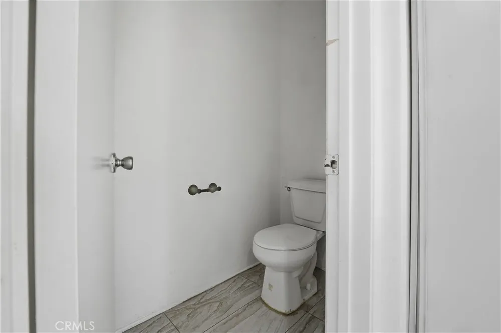 2915 E 60th Pl #A Huntington Park, CA 90255