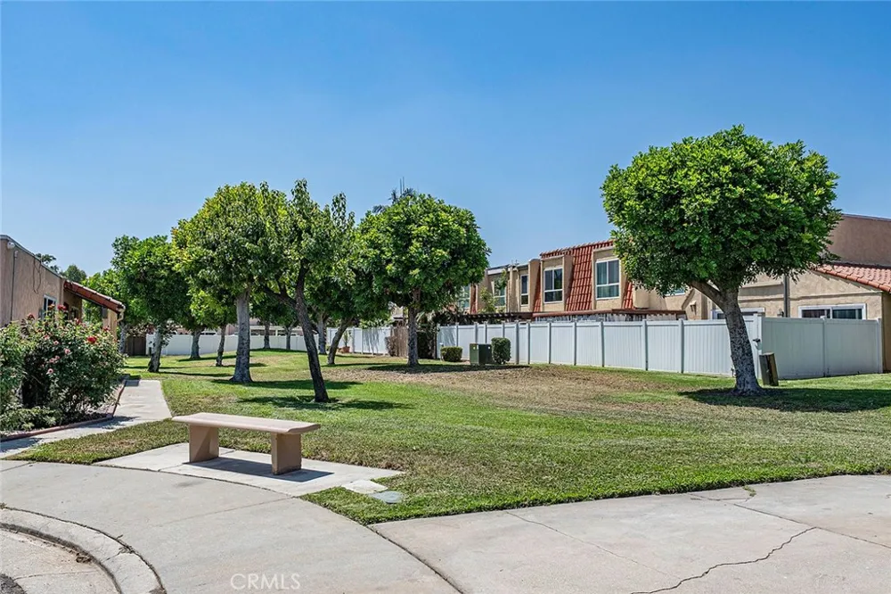 1858 Via Bandera Whittier, CA 90601