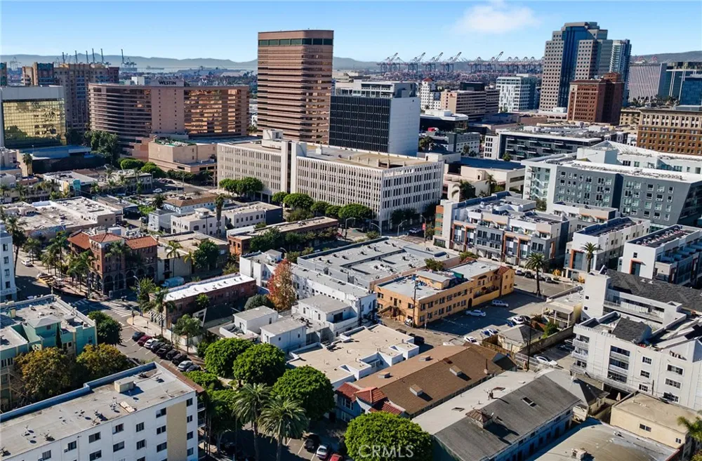 235 Linden Long Beach, CA 90802