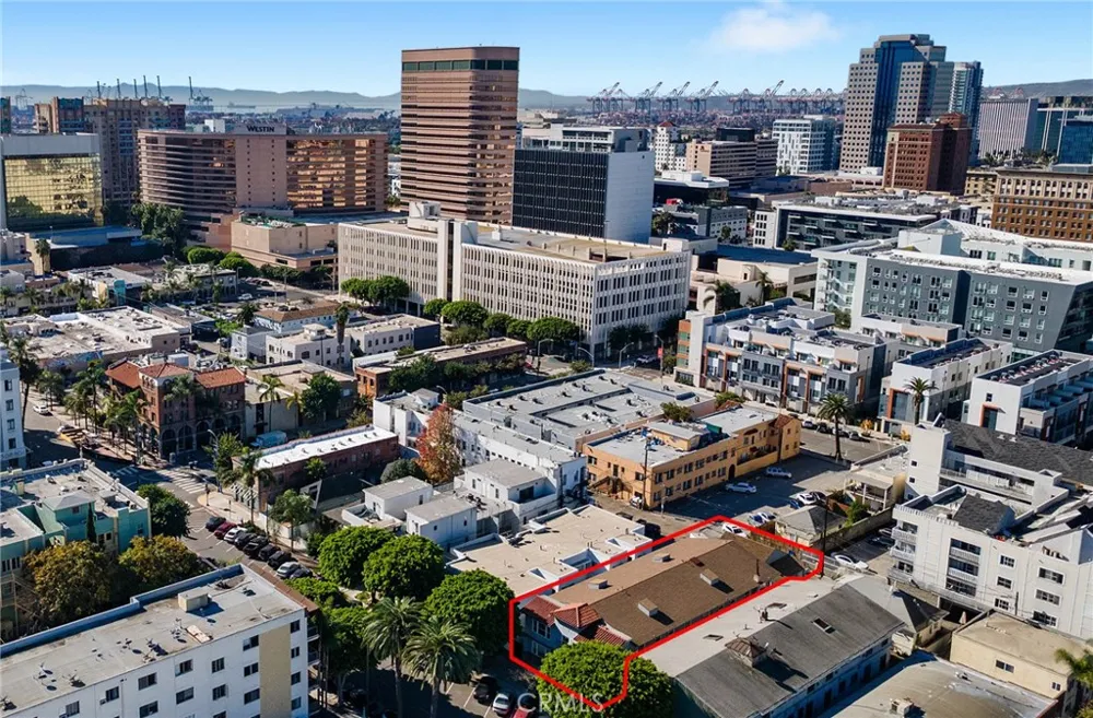 235 Linden Long Beach, CA 90802