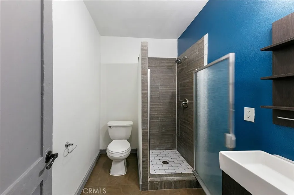235 Linden Long Beach, CA 90802