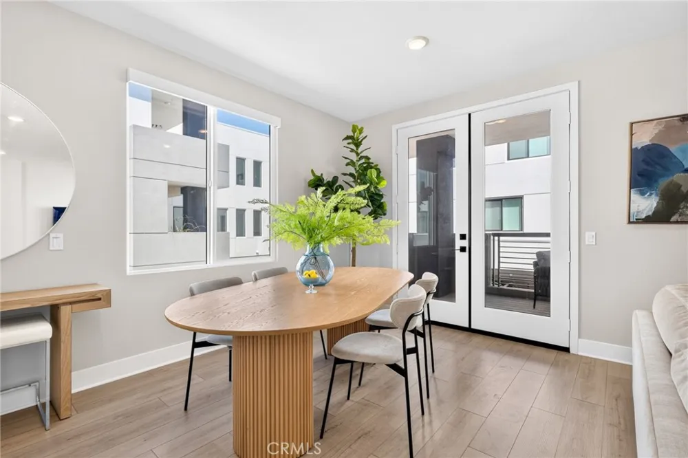 16289 Dawn #209 Tustin, CA 92782