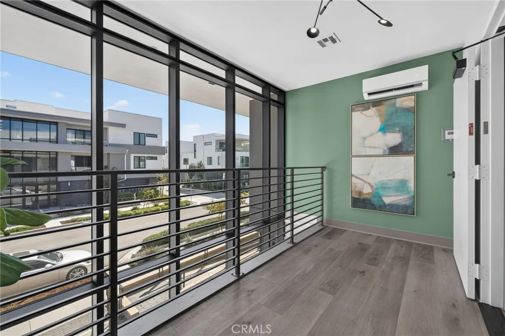16289 Dawn #209 Tustin, CA 92782