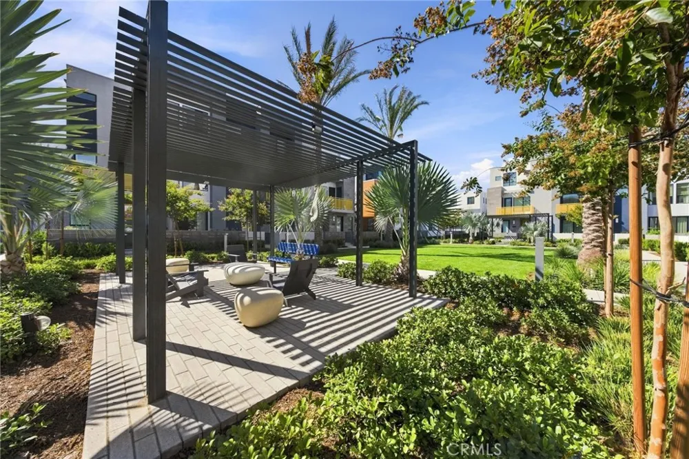 16289 Dawn #209 Tustin, CA 92782