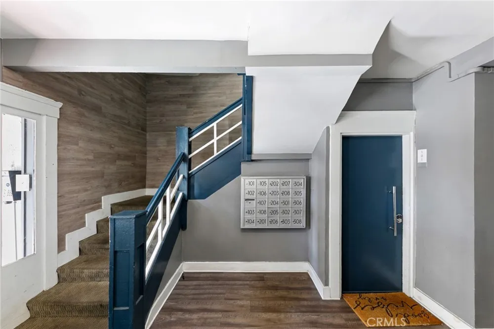 319 Elm Long Beach, CA 90802
