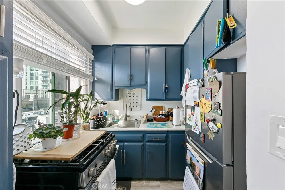 319 Elm Long Beach, CA 90802