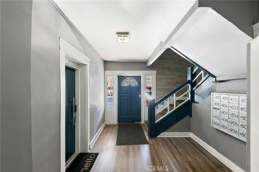 319 Elm Long Beach, CA 90802