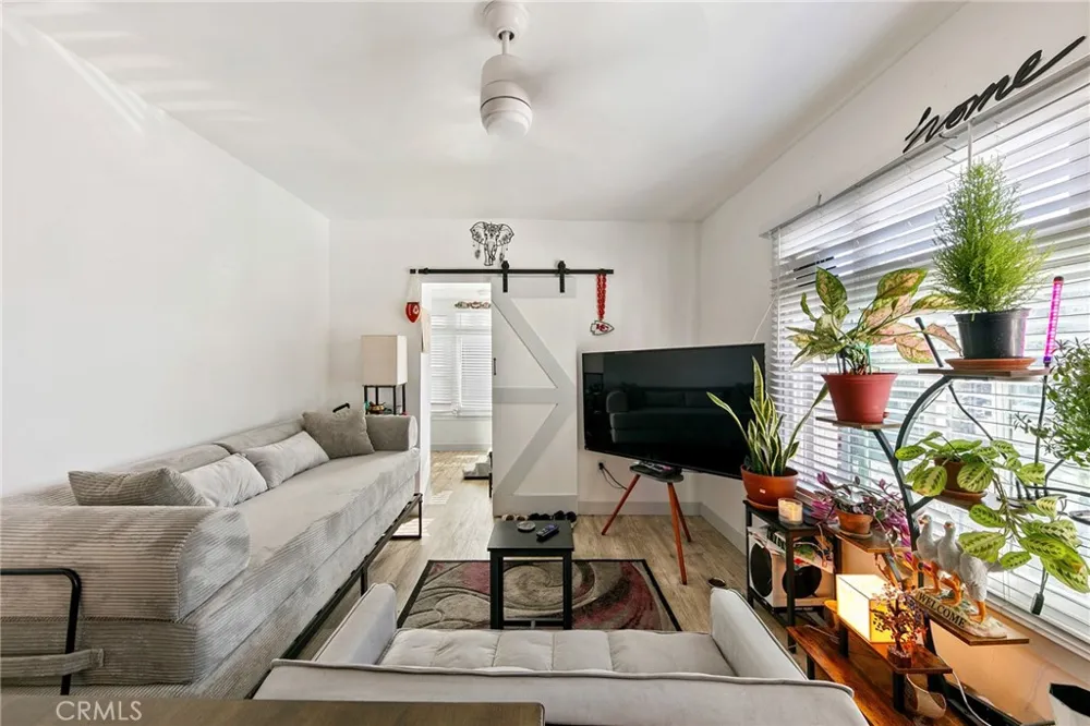 319 Elm Long Beach, CA 90802
