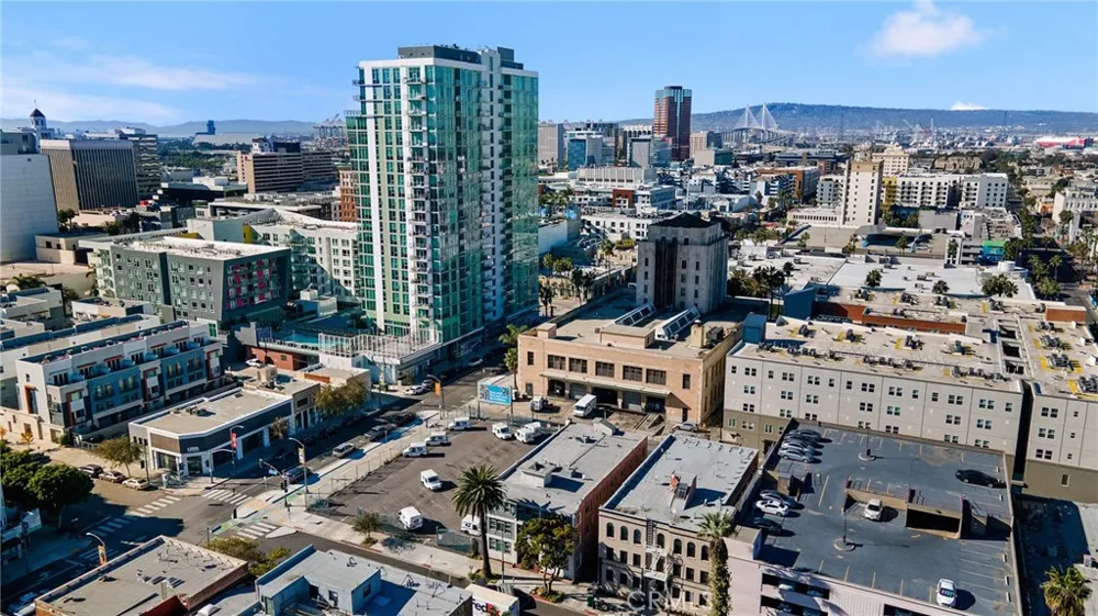 319 Elm Long Beach, CA 90802