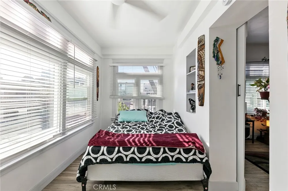319 Elm Long Beach, CA 90802