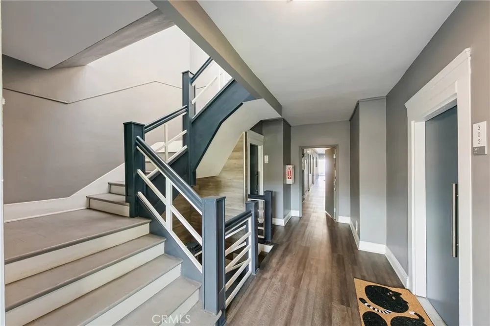 319 Elm Long Beach, CA 90802