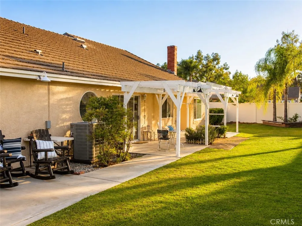 24682 Morning Mist Moreno Valley, CA 92557