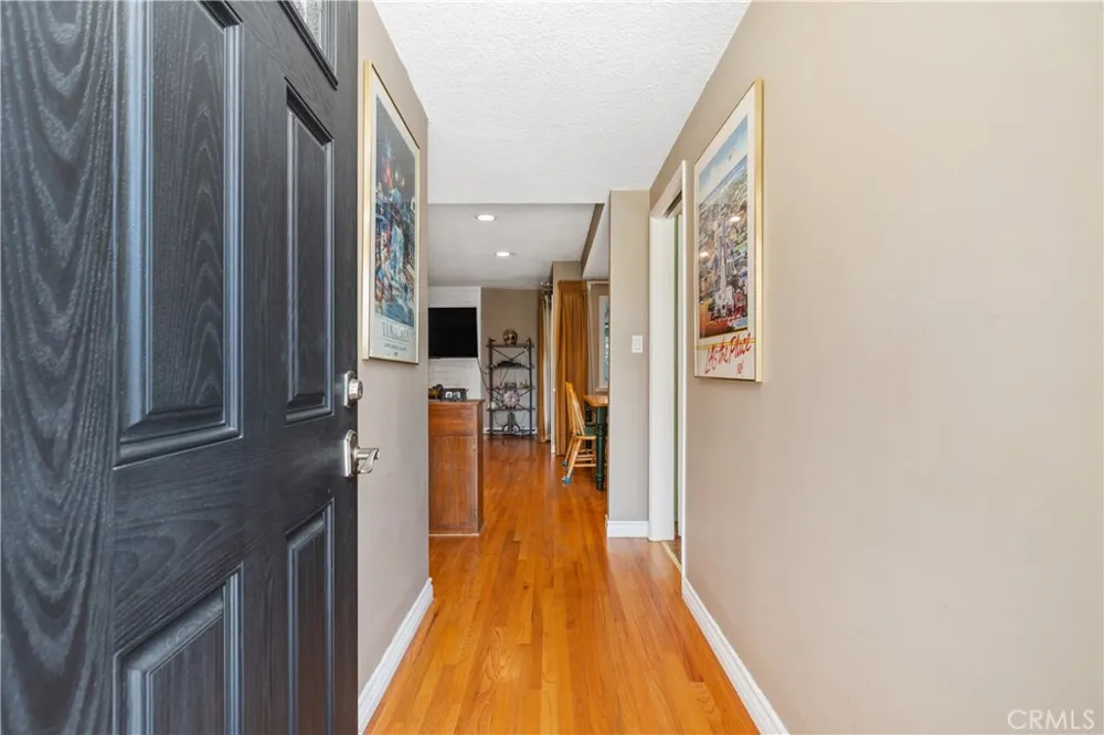 10541 Plunkett Bellflower, CA 90706