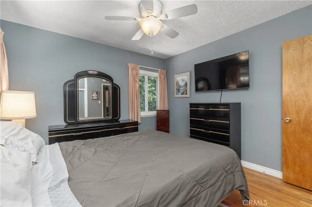 10541 Plunkett Bellflower, CA 90706