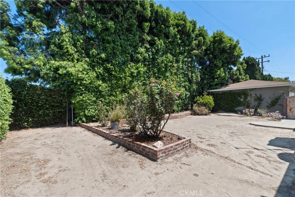 10541 Plunkett Bellflower, CA 90706