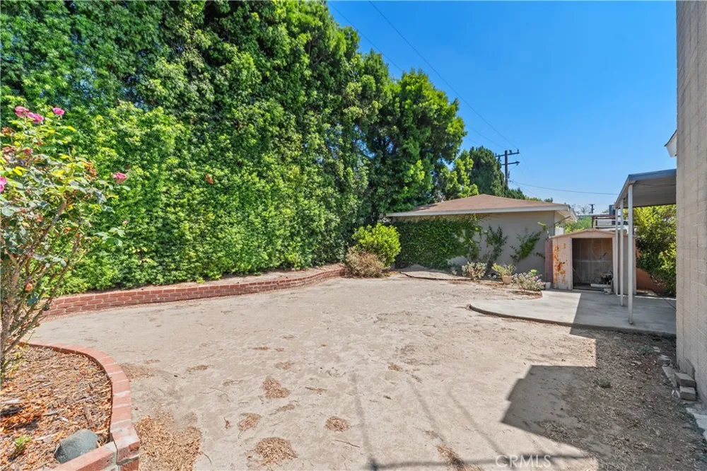 10541 Plunkett Bellflower, CA 90706