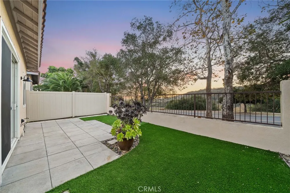 35 Via Encanto Rancho Santa Margarita, CA 92688