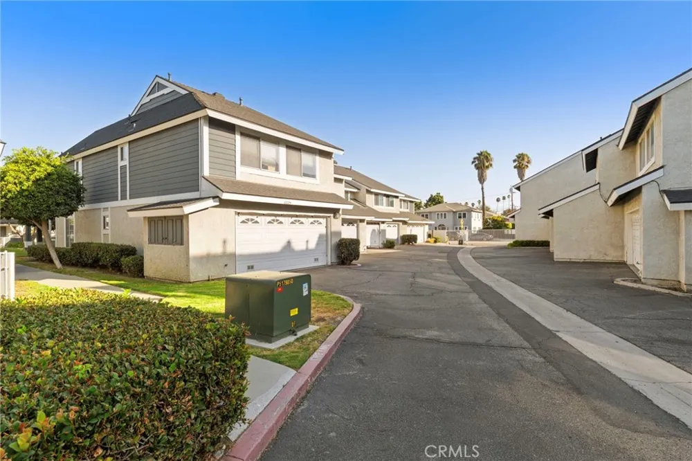 12205 Foster Road Norwalk, CA 90650