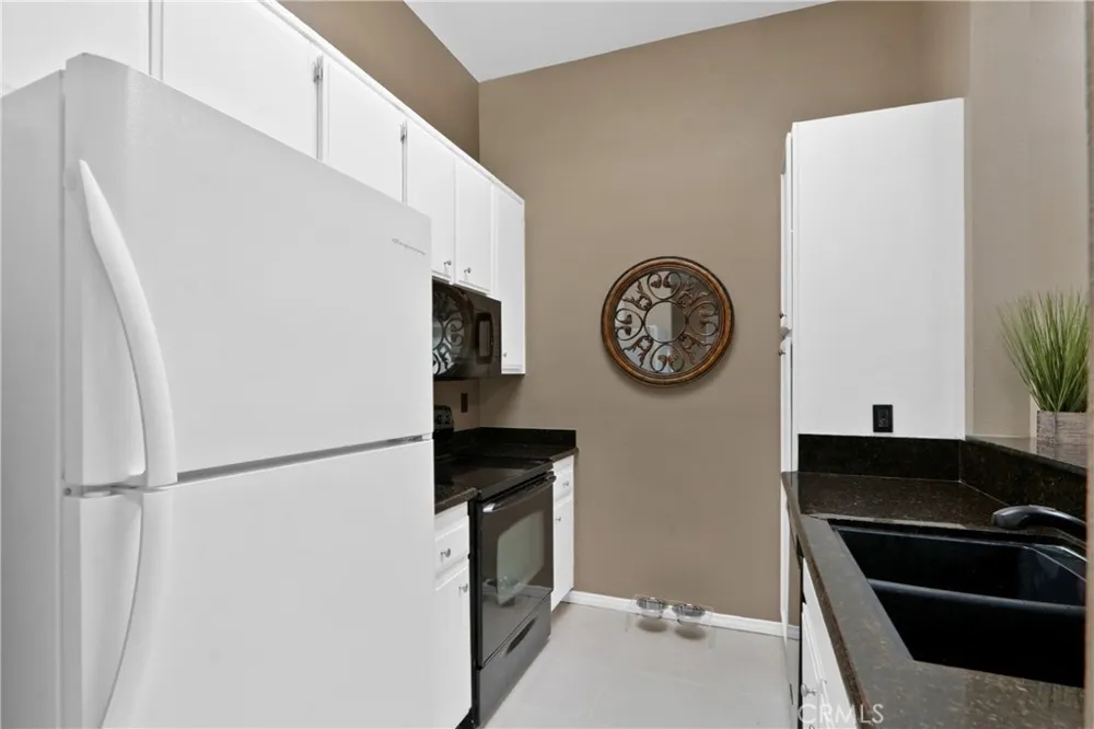 5744 E Creekside #67 Orange, CA 92869